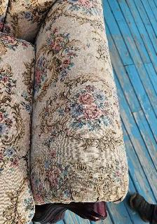 Love Seat - Photo 7
