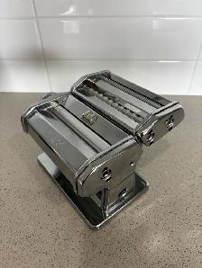 Maracto Atlas 150 Pasta Maker like new - Photo 3