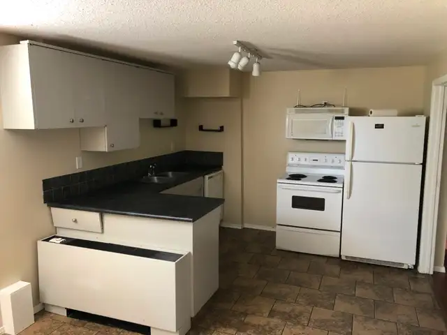 2 Bedroom Basement Suite Utilities included