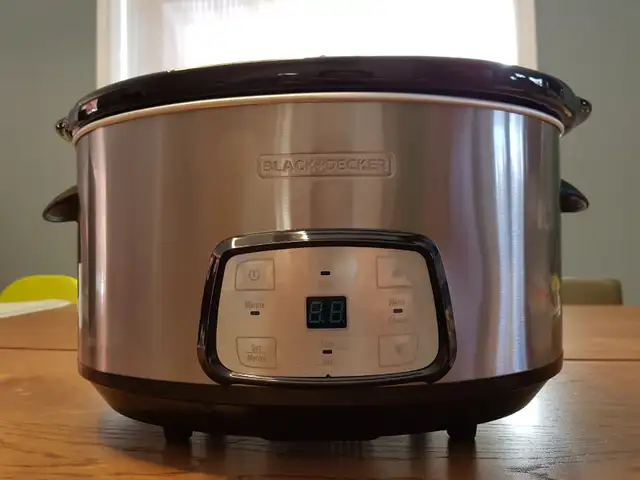 Mijoteuse Black & Decker, jamais utilisé