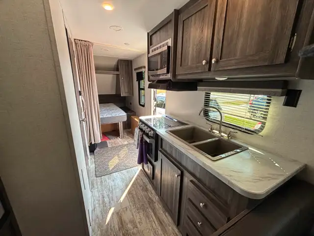 Camping in Style, 2020 Open range trailer 21'