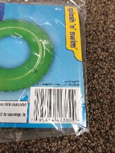 Splash 'n Swim Inflatable Swim Ring - Photo 2
