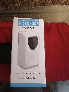 Auto hand sanitizer dispenser