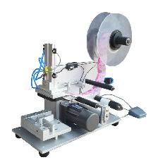 Semi-Automatic Flat Surface Labeling Machine181008 - Photo 2