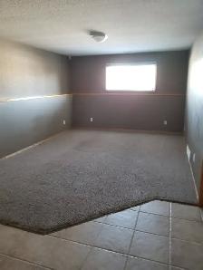 Two bedroom West side suite for rent - Photo 6