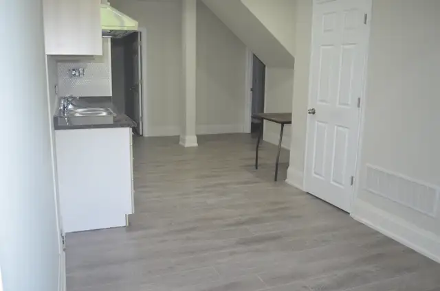 Clean Basement Room for Rent