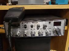 COBRA 138 XLR AM/SSB TRANSCEIVER 100% STOCK WITH D-858 CHIP