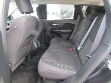 2016 Jeep Cherokee 4WD 4dr NORTH V6 3.2L|Remote Start|No Acciden - Photo 13