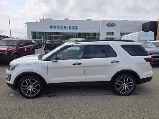 2017 Ford Explorer - Photo 2
