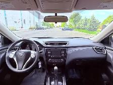 2015 Nissan Rogue SL 4dr Front-wheel Drive CVT - Photo 9
