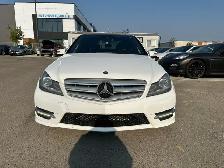 2014 Mercedes-Benz C350 AWD, Back Cam, Sunroof, No Reported Acci - Photo 2