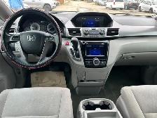 2015 Honda Odyssey :Backup Cam, Power Slide Doors - Photo 11