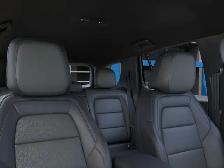 2027 Chevrolet Equinox AWD LT - Photo 24
