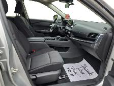 2025 Nissan Rogue SV Moonroof - Photo 13