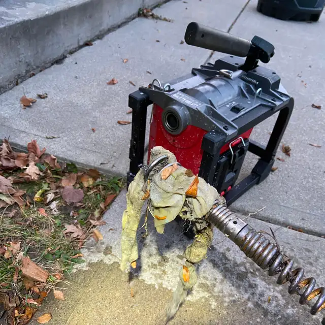 Sewer Back up Clog Blocked Drain Snake Cleaning Main drain Floor