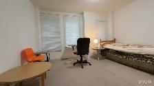 Room for rent-female