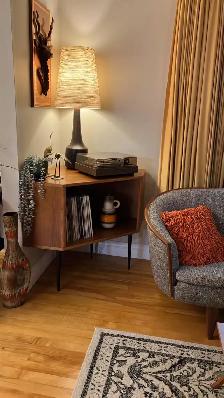 Mid century. TEAK TECK. Crédence d'angle, buffet, bahut disque v