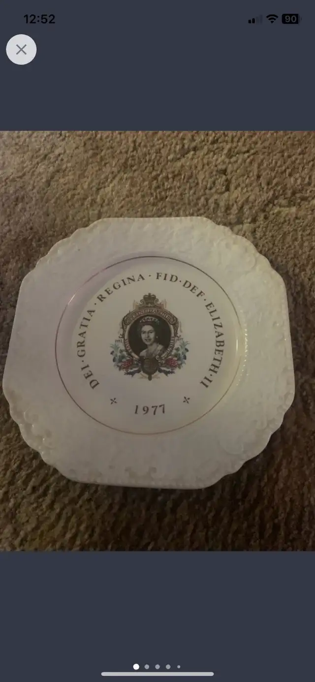 Queen Elizabeth II 1977 Silver Jubilee Commemorative Plate