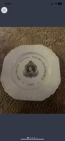 Queen Elizabeth II 1977 Silver Jubilee Commemorative Plate