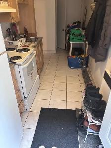 Bachelor unit for Rent on Cote des neiges - Photo 3