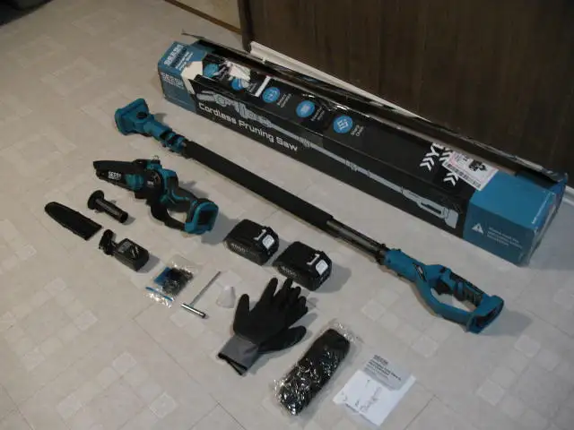 Cordless 2 in 1  Pole Saw and  8 Inch Mini Chainsaw, Brand New