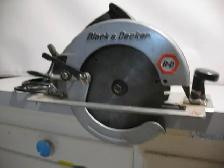 Black and Decker Corded 8 Inch Circular Saw - Photo 2