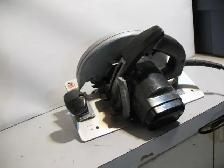 Black and Decker Corded 8 Inch Circular Saw - Photo 5