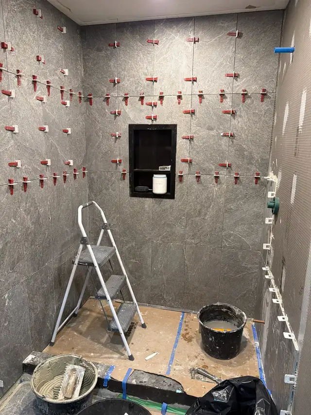 tile setter or apprentice