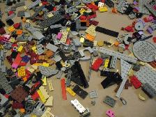 Over 2600 Random LEGO Pieces - Photo 3