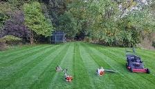Landscaper/Paysagiste