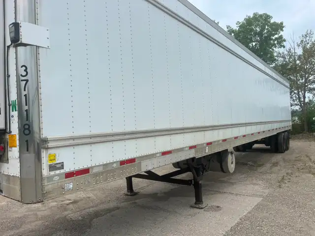 2009 Utility 53’ Insulated Storage Trailer - $3,500 (6)