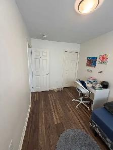 ENTIRE RECENTLY RENOVATED TOWNHOUSE RENTAL IN BRAMPTON - Photo 8