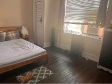 2 Bedroom 1 Bathroom Apartment - Photo 3