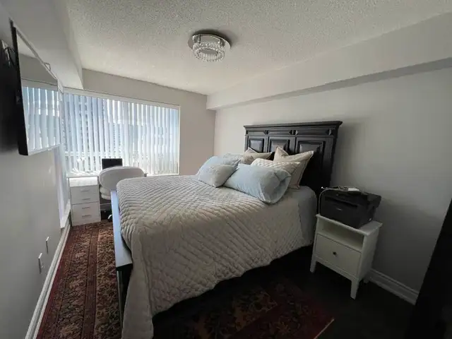King/John,Private Furnished Master Bedroom/Bathroom,Oct 1st