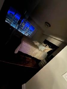 King/John,Private Furnished Master Bedroom/Bathroom,Oct 1st - Photo 2