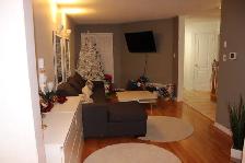 Three Bed semi house in Mississauga - Photo 9
