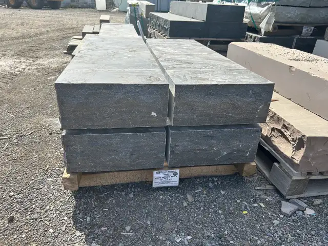 Natural Limestone Steps - Black