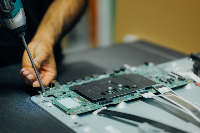 TV Board Replacement and Repairs – OEM Components In Stock | GTA