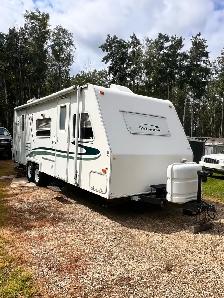 2002, 25’ Palomino Lightweight Trailer