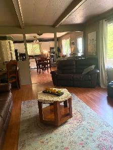 3-Bedroom All-Season Cottage Rental-Point Clark – Sept.- June - Photo 3