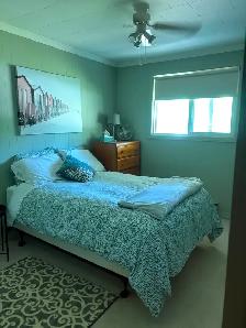 3-Bedroom All-Season Cottage Rental-Point Clark – Sept.- June - Photo 11