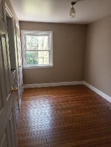 Female Roommates Wanted in Two Storey Home, Fort Erie North - Photo 3