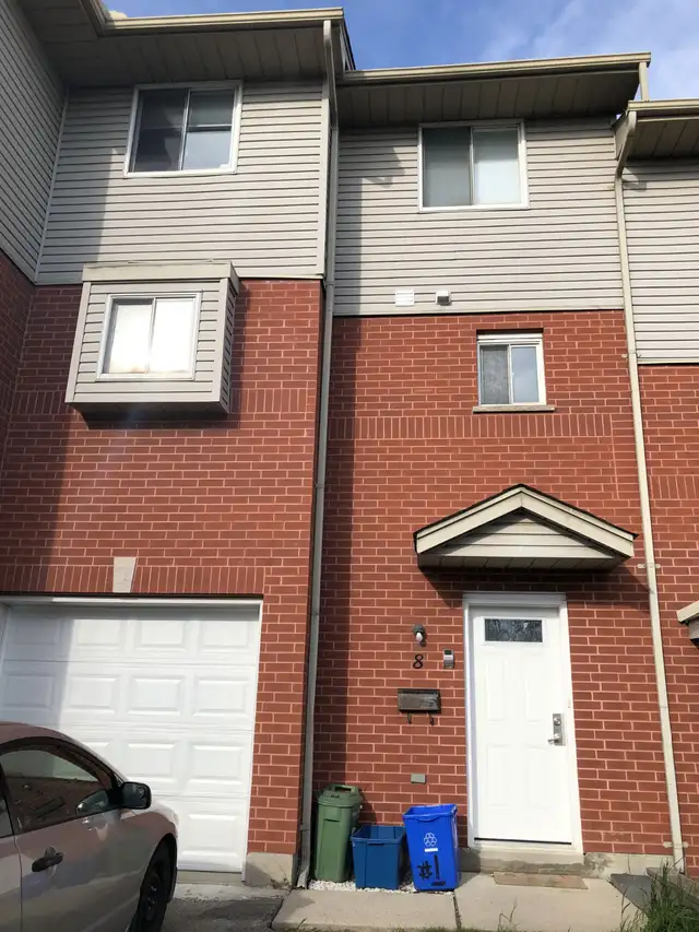 Student Room Rentals Available (Utilities Included)