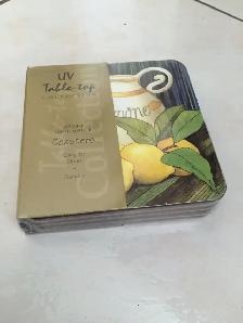 4 SOUS-VERRES TABLE-TOP SCELLÉS DANS BOITE-CADEAU: $10.00