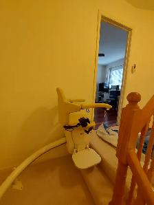 Stairlifts SALE - Photo 2
