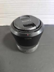 Sony E 18-55MM F3.5-5.6 OSS APS Lens