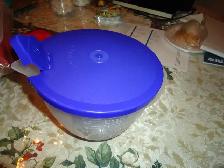 TUPPERWARE PITCHER / MEASURING CUP - Photo 2