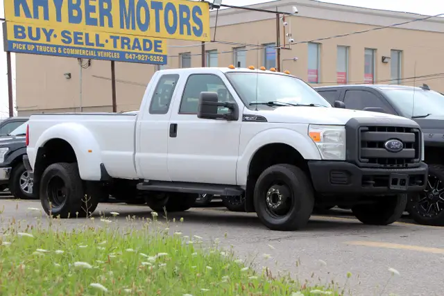 2012 Ford F-350 4x4 Dually 6.2L GAS Certified 88 Service Records