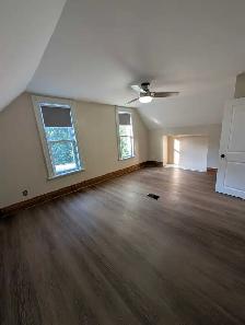 5 bed 2.5 bath house old north - Photo 7