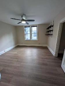 5 bed 2.5 bath house old north - Photo 8